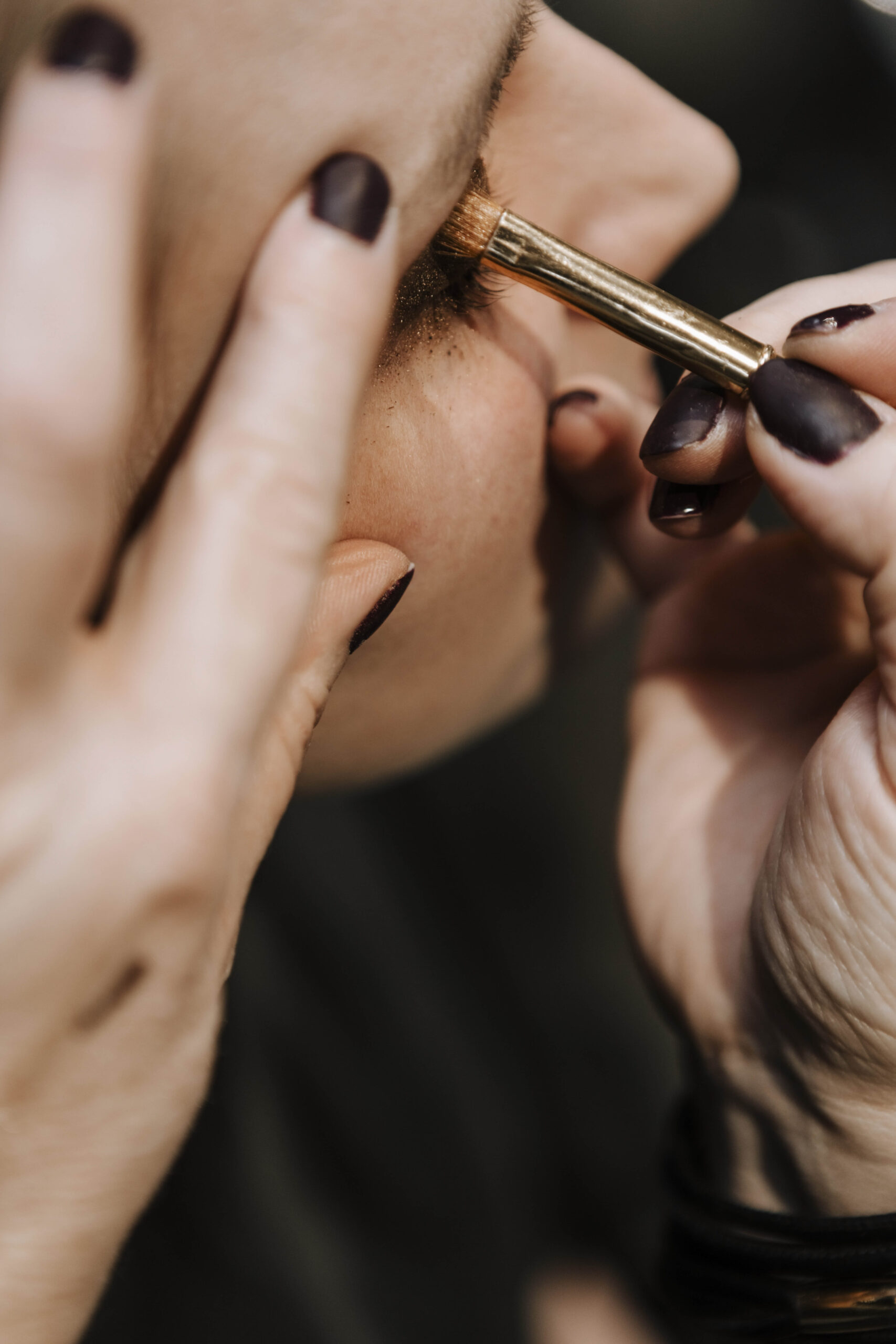 makeup-detalje-bryllupsfoto